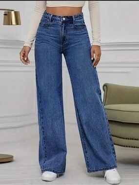 High-Waist Wide-Leg Women’s Jeans - Blue